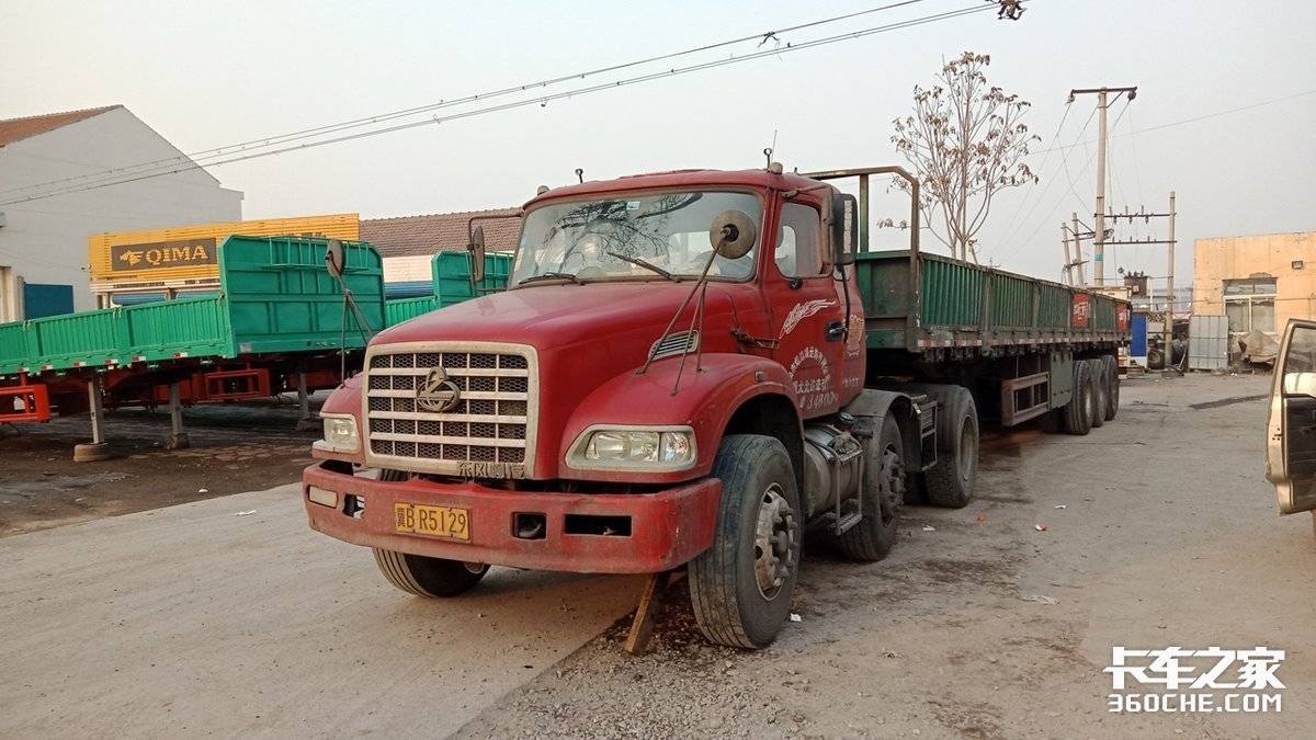 The forerunner of jinggong voyage domestic high-end long-headed heavy trucks